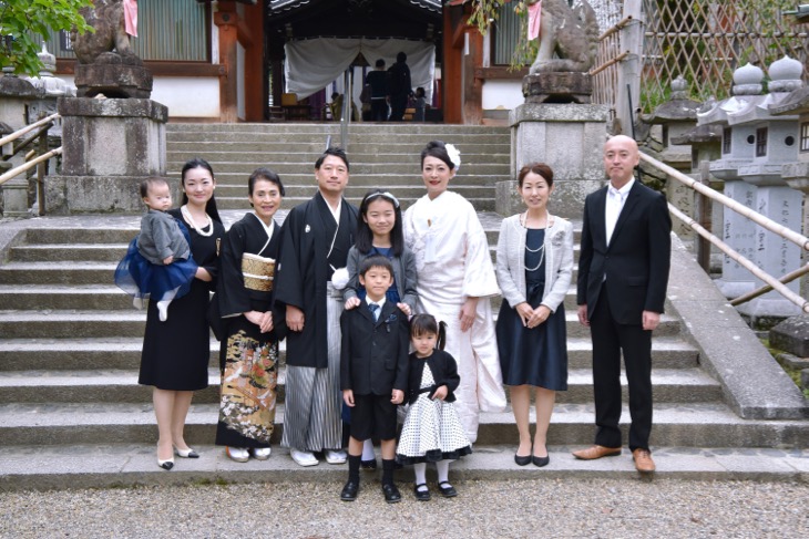 江戸三で食事会と氷室神社で結婚式の和装写真