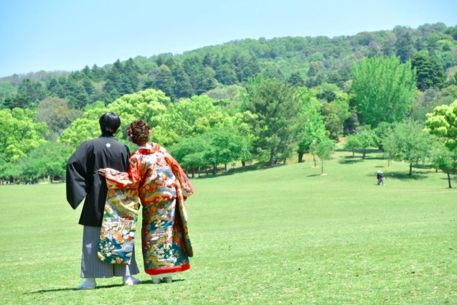 結婚式の前撮りを奈良公園で和装の写真