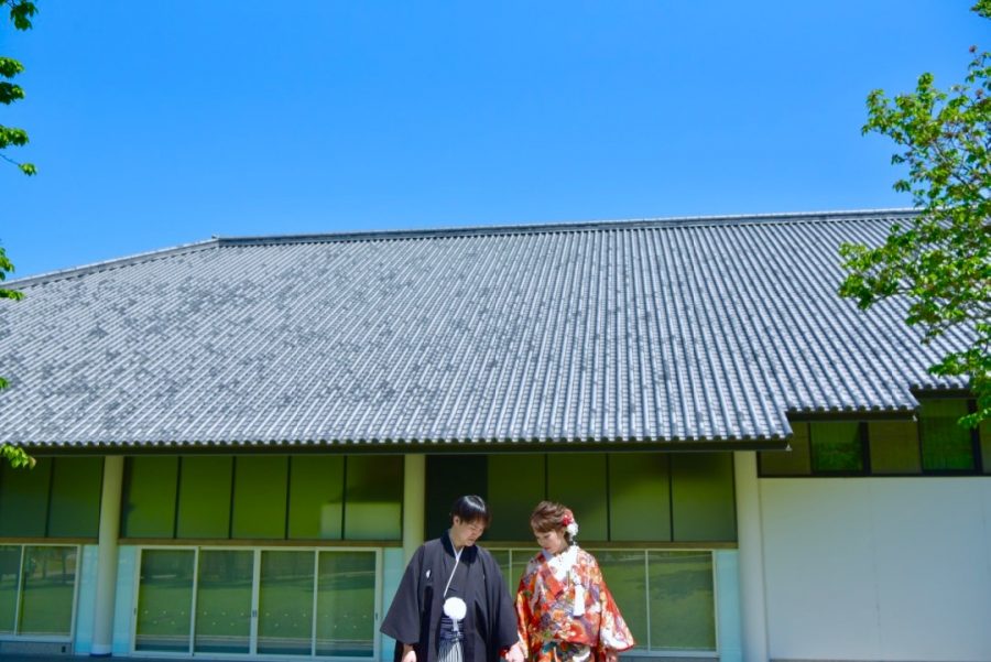結婚式の前撮りを奈良公園で和装の写真