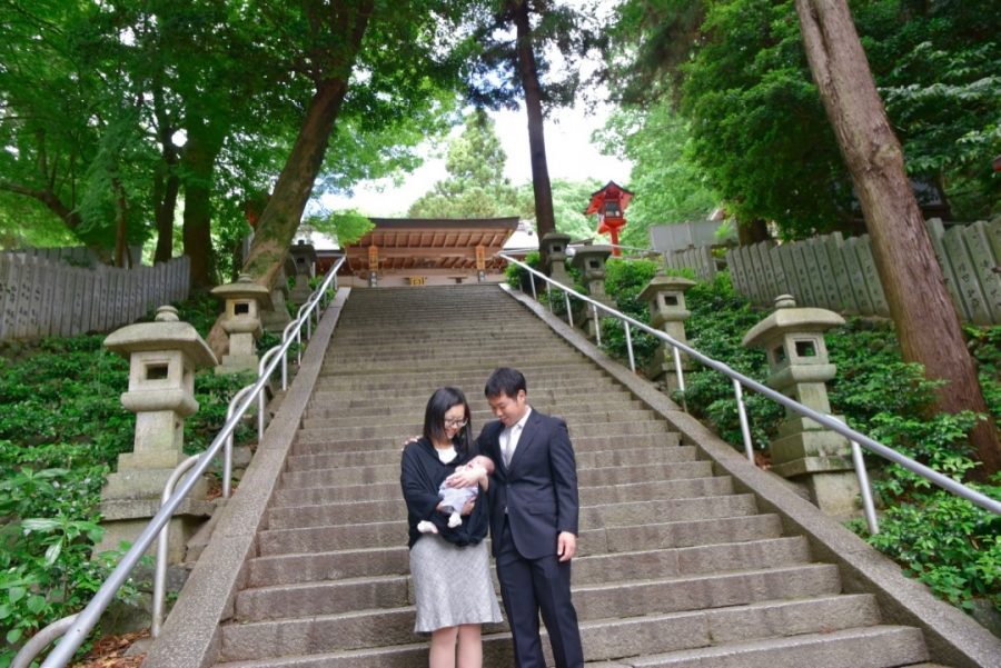 枚岡神社でお宮参りの写真