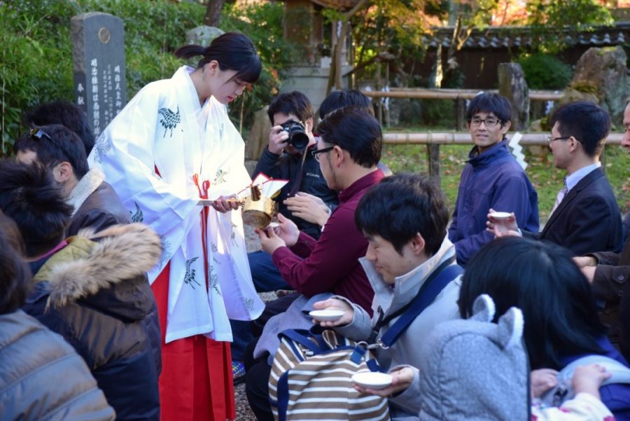 紅葉の吉野山の吉水神社の結婚式