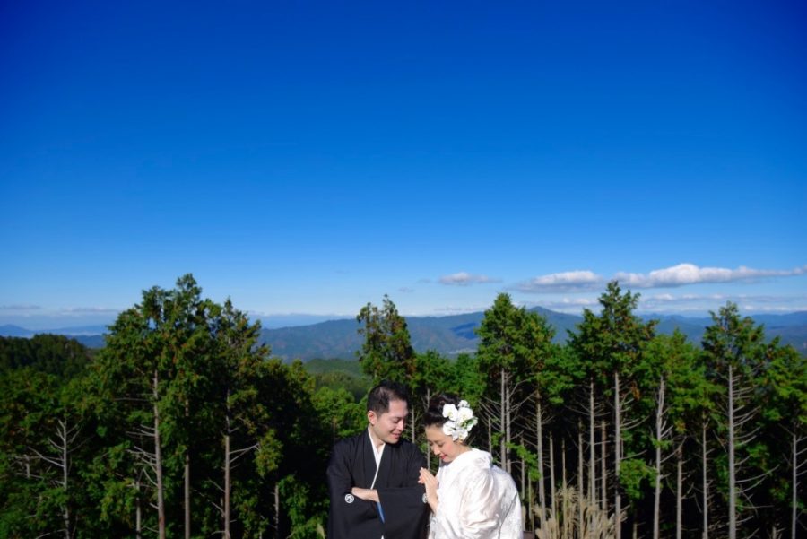 紅葉の吉野山の吉水神社の結婚式