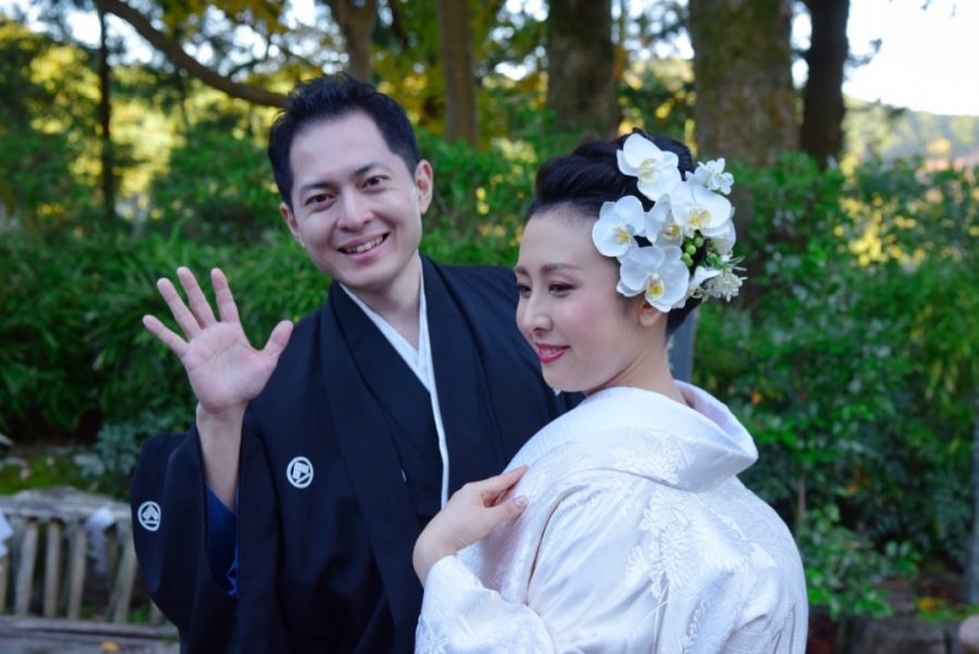 紅葉の吉野山の吉水神社の結婚式