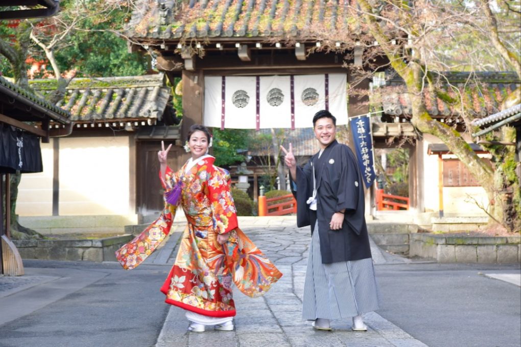 京都の神社と竹林で和装の前撮り写真撮影